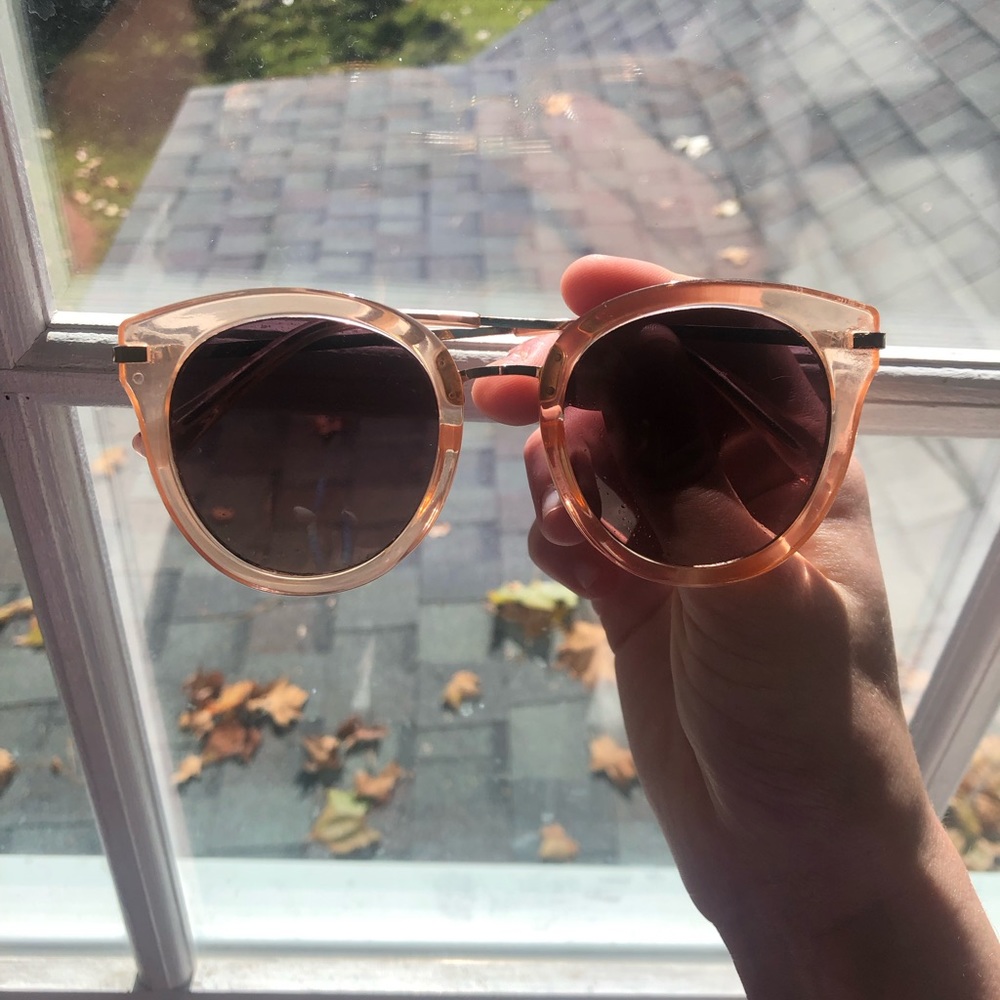 ‼️SALE‼️ Cute sunglasses